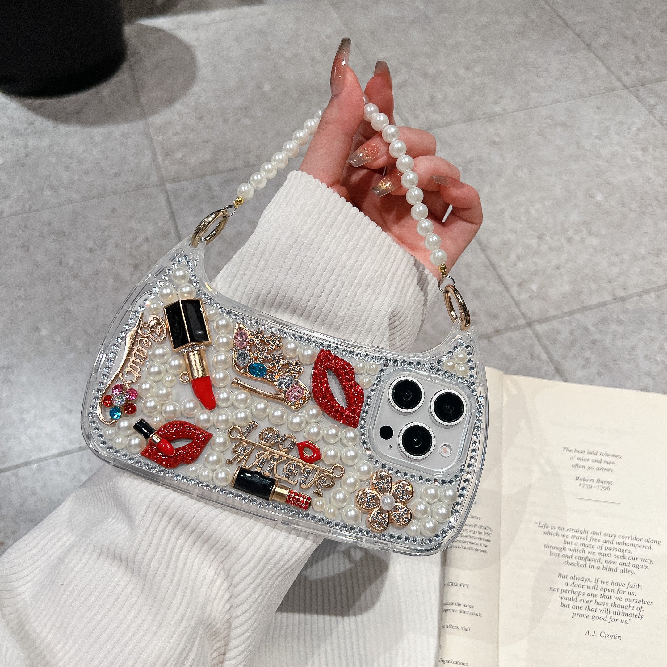 beauty-makeup-bag-silicon-phone-cases-for-iphone