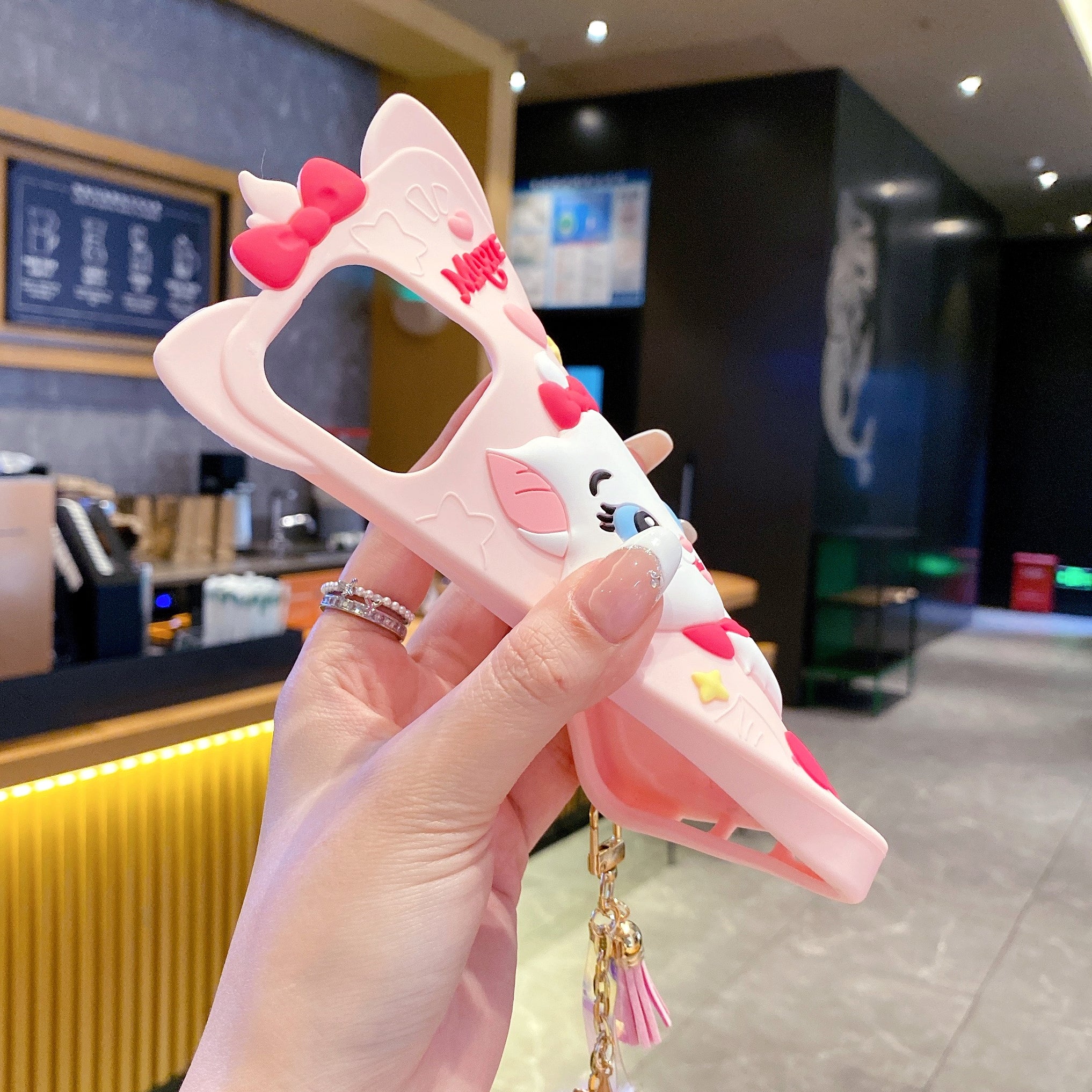 Disney Marie Cat With Fur Charm Silicon Phone Cases