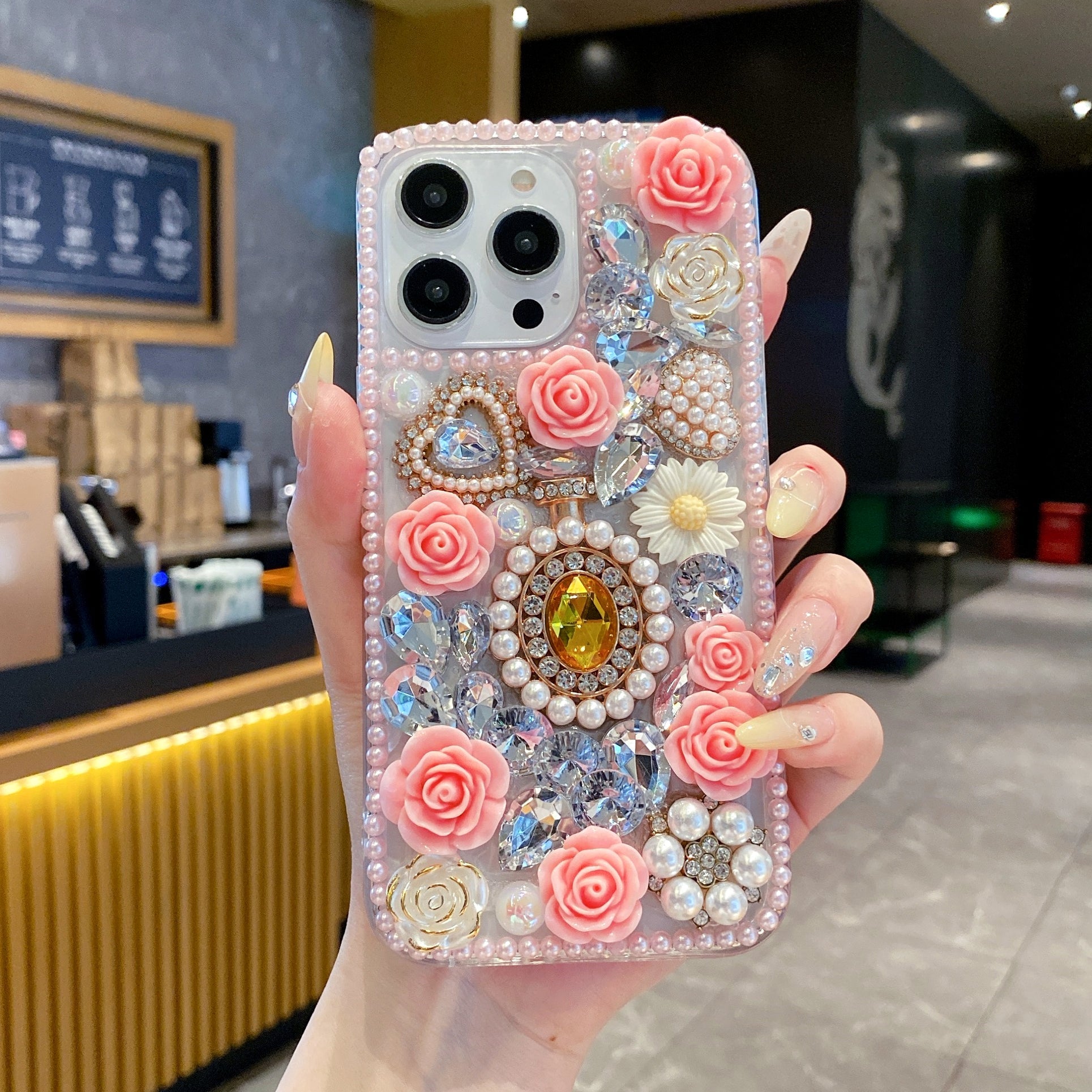 crystal-rhinestone-pearl-love-rose-wristband-bracelet-case-for-iphone