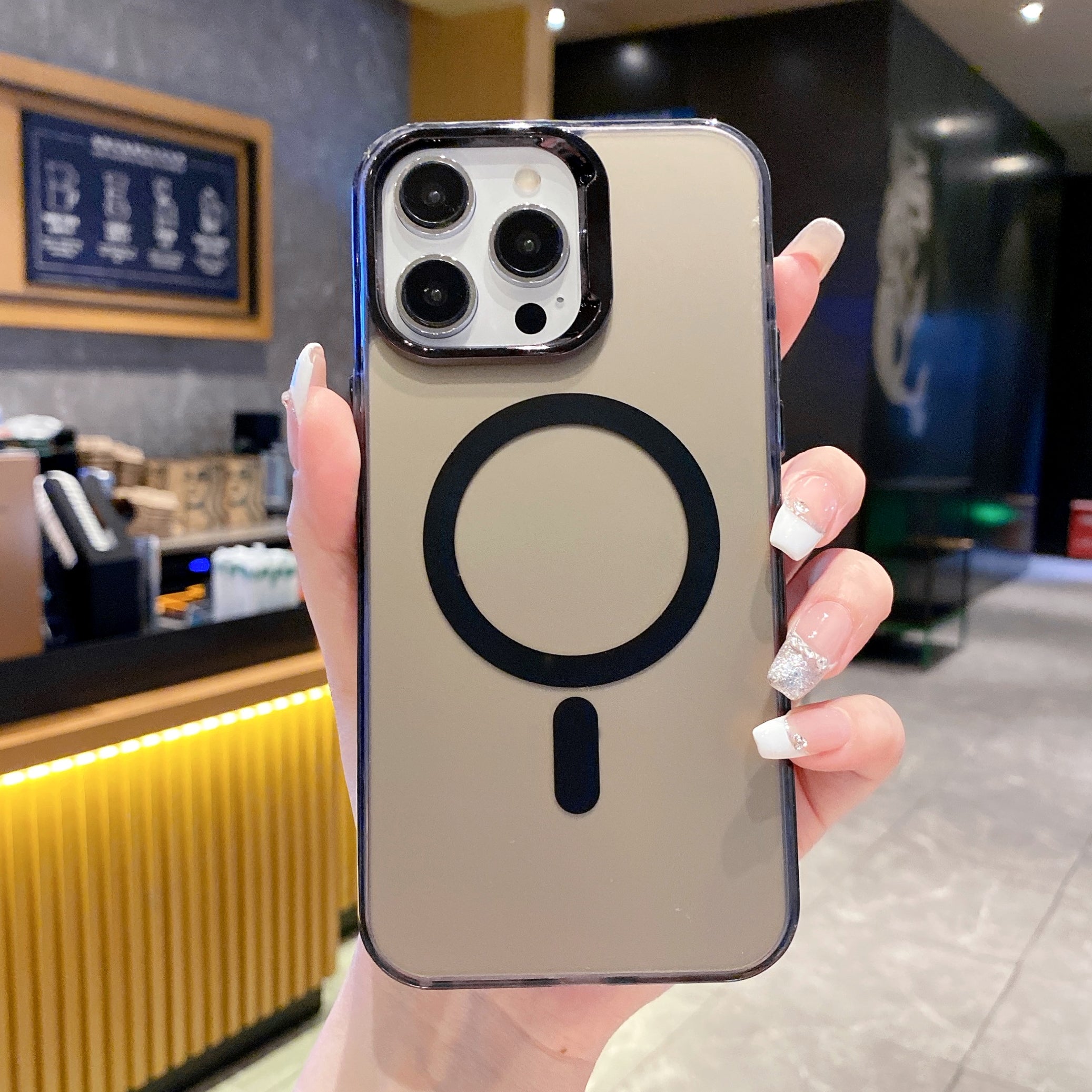 Black Luxury Smoky Phone Case With Magsafe