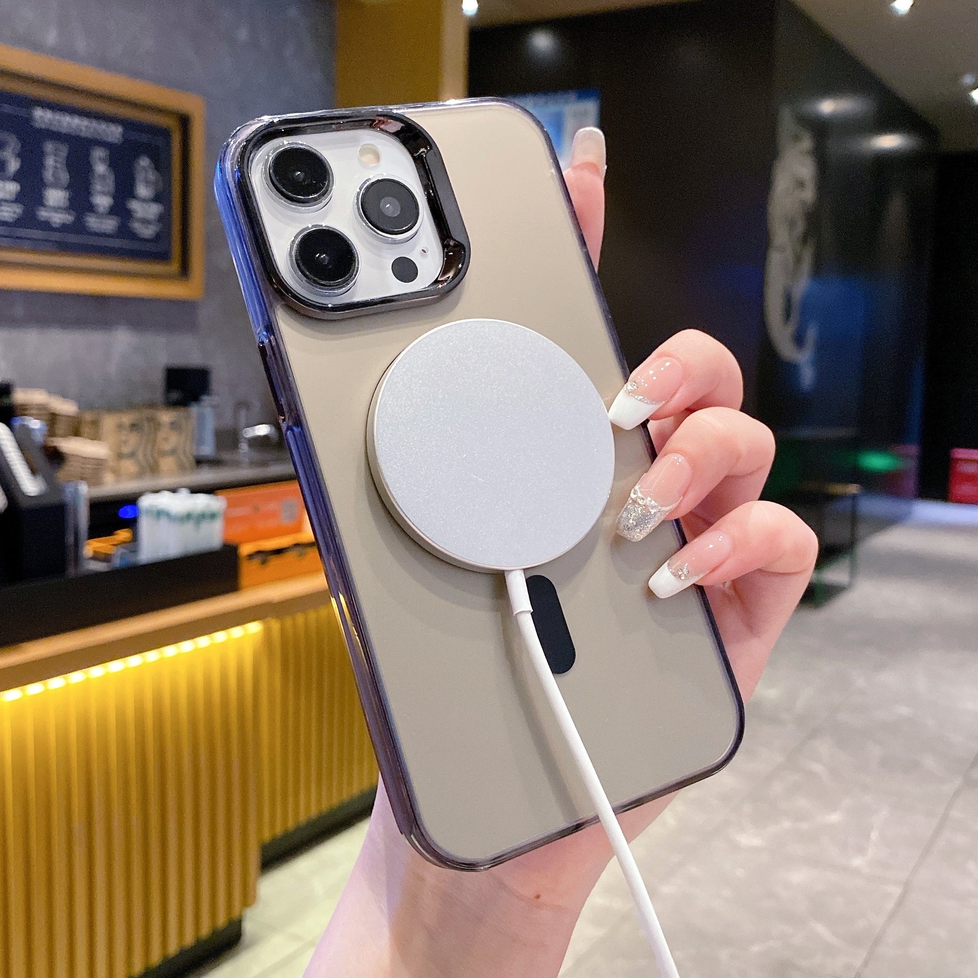 Black Luxury Smoky Phone Case With Magsafe