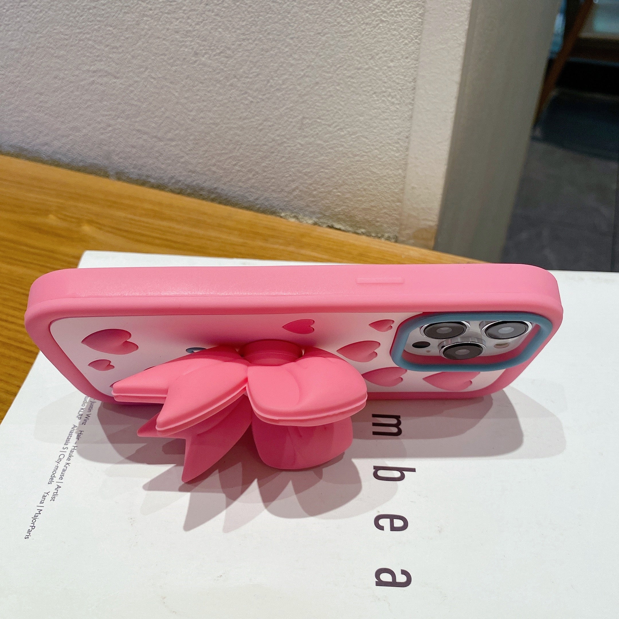 Pink Heart With Bow Stand Silicon Phone Cases For iPhone