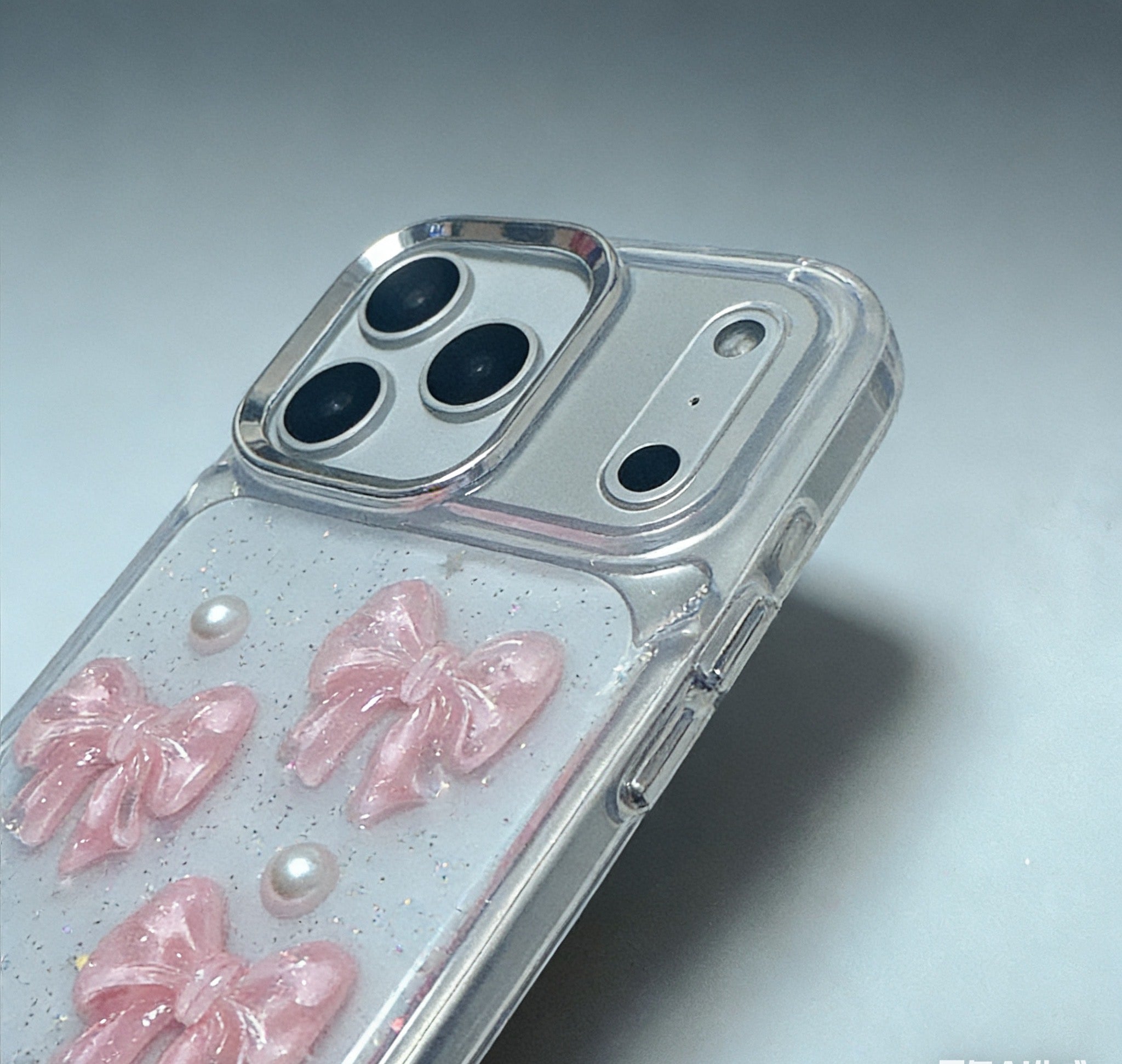 Sweet Kiss Bow & Pearl Star Silicone Case For iPhone